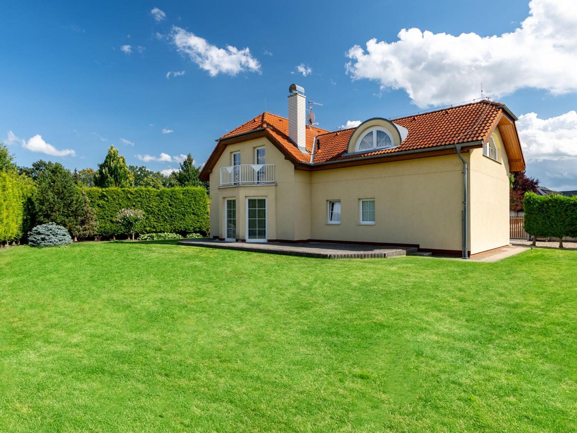 Libonovska By Interhome * Praga